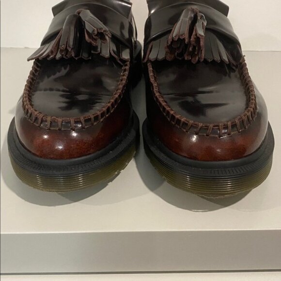 Dr. Martens Adrian NEW Cherry Red Arcadia Loafers Size 7  Classic Tassel Design - Picture 4 of 15